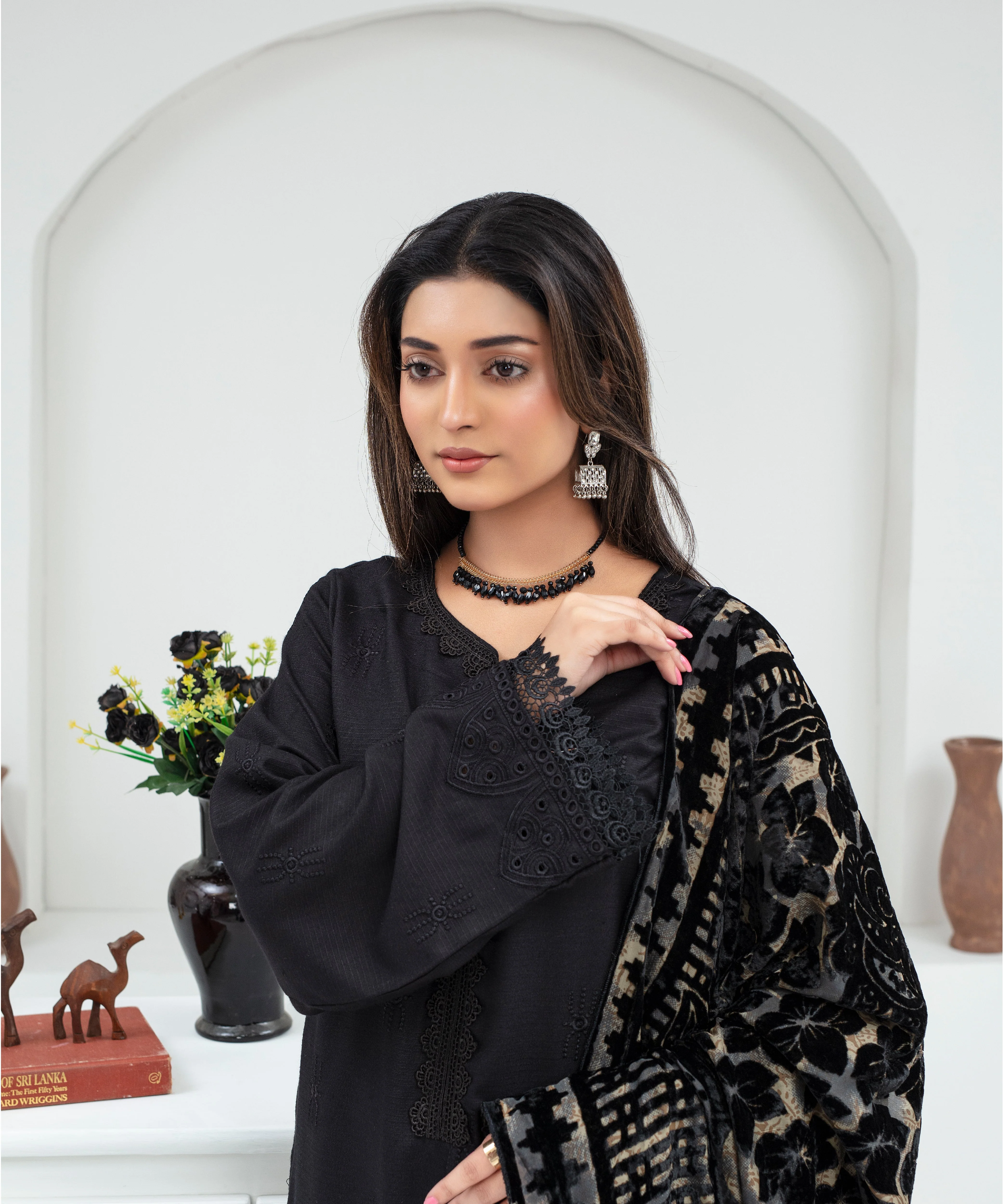 CREATION Dhanak 3PC Chikankari Embroidered Shirt With Velvet Plachi Shawl- 2107 - Image 4