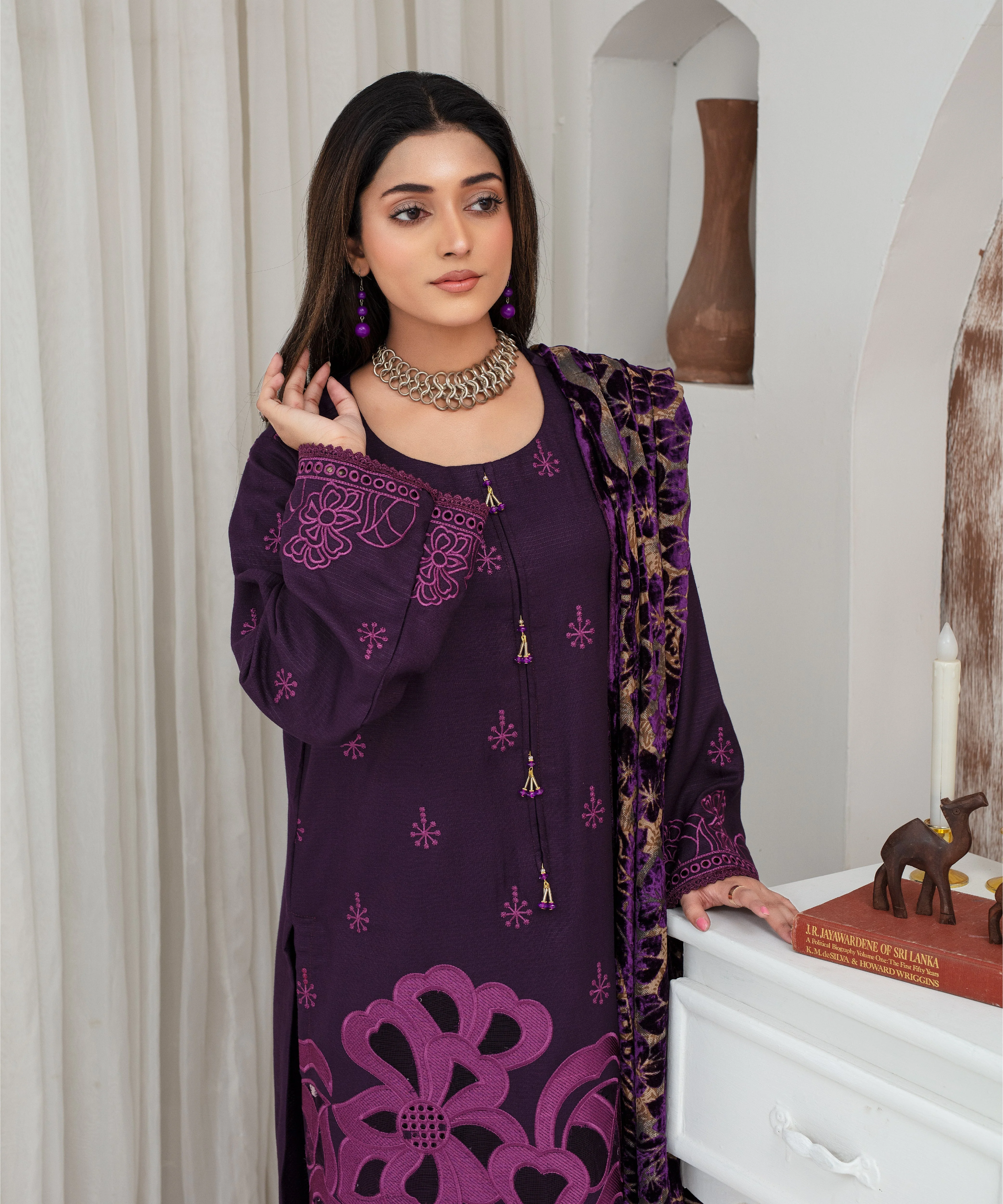 CREATION Dhanak 3PC Chikankari Embroidered Shirt With Velvet Plachi Shawl- 2108 - Image 3